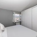 Awesome In Stobrec With House Sea View Appartamento